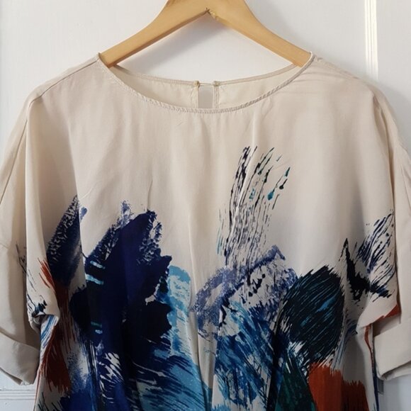 BCBG Maxazria Silk Jayne Abstract Print Short Sleeve Blouse Multi Color Top Sz S - Picture 2 of 10
